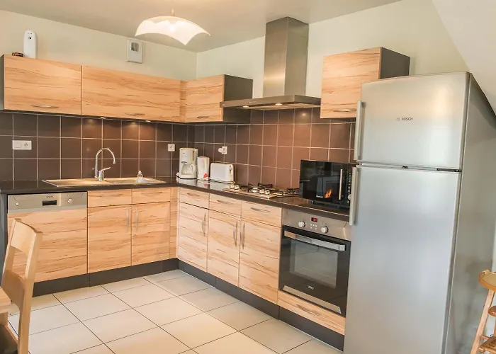 De France 3 Epis 8 Personnes A Malbouzon Holiday home Prinsuejols-Malbouzon